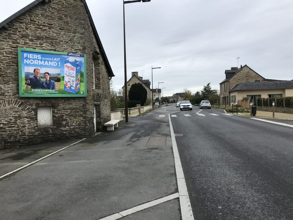 Panneaux d'affichage AGRILAIT ville