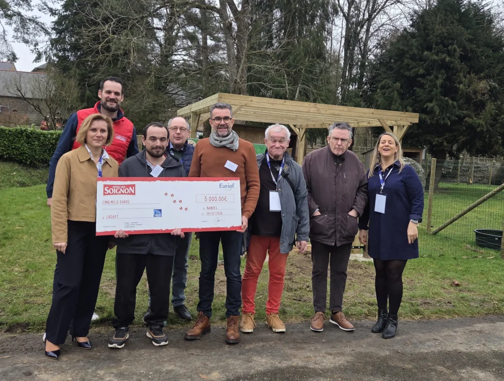 Remise du chèque LADAPT